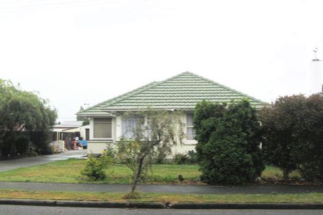 Photo of property in 43 Coopers Road, Dallington, Christchurch, 8061