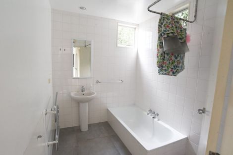 Photo of property in 23 Overdale Drive, Cashmere, Christchurch, 8022