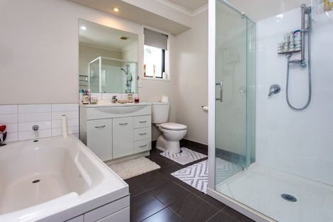 Photo of property in 9 Merrimana Drive, Thames, 3500