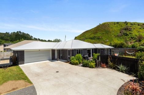 Photo of property in 286 Lakes Boulevard, Pyes Pa, Tauranga, 3112