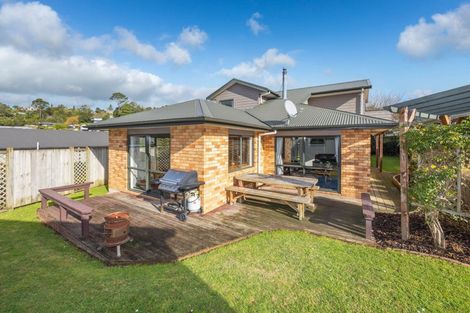 Photo of property in 8 Rata Avenue, Huntly, 3700
