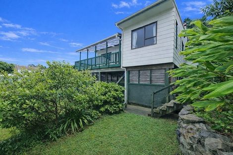 Photo of property in 1/13 Target Road, Totara Vale, Auckland, 0629