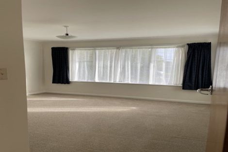 Photo of property in 98 Oakdale Road, Mount Roskill, Auckland, 1041