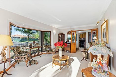 Photo of property in 1/38 Himalaya Drive, Half Moon Bay, Auckland, 2012