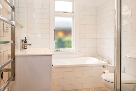 Photo of property in 38 Lakings Road, Springlands, Blenheim, 7201