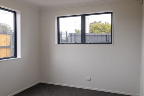 Photo of property in 60 Renata Crescent, Te Atatu Peninsula, Auckland, 0610