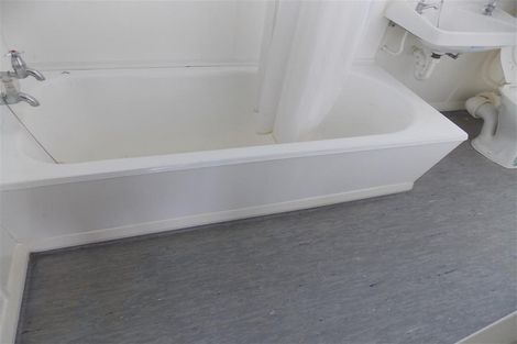 Photo of property in 2 Kotare Street, Aramoho, Whanganui, 4500