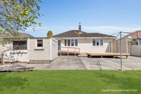 Photo of property in 7 Bristol Crescent, Roslyn, Palmerston North, 4414