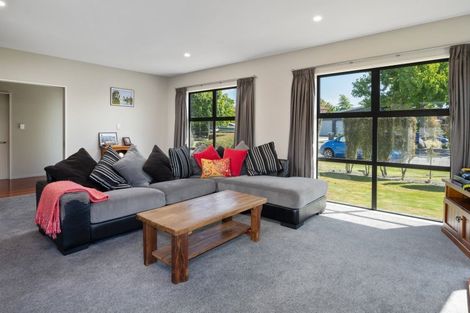 Photo of property in 6 Roussel Place, Springlands, Blenheim, 7201