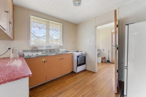 Photo of property in 6 Bullians Avenue, Taumarunui, 3920