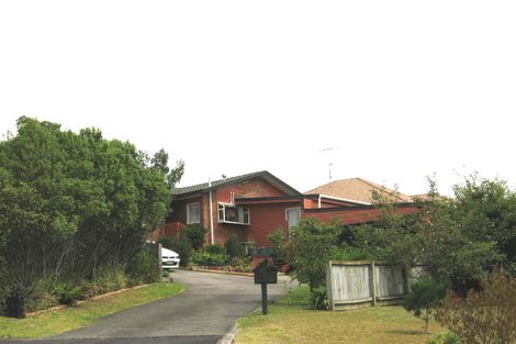 Photo of property in 11 Tern Place, Unsworth Heights, Auckland, 0632