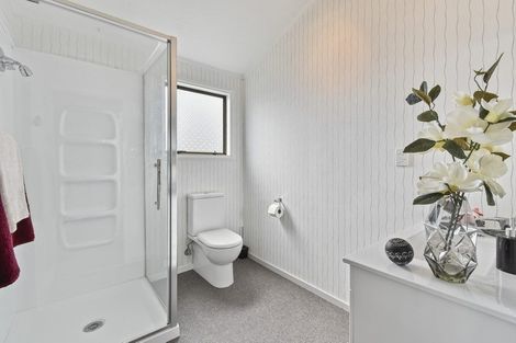 Photo of property in 193 Carnoustie Drive, Wattle Downs, Auckland, 2103