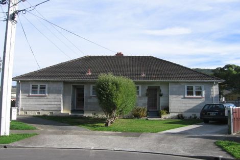 Photo of property in 7-9 Bryant Grove, Taita, Lower Hutt, 5011