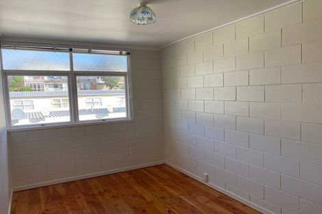 Photo of property in 9 Esplanade Road, Mount Eden, Auckland, 1024