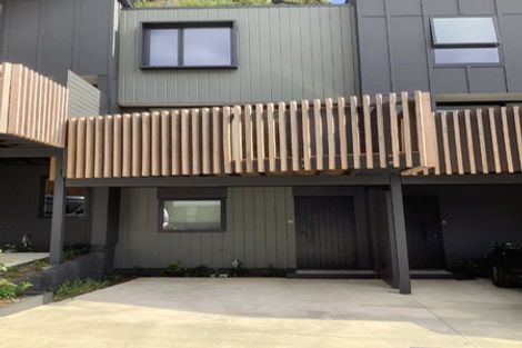 Photo of property in 10 Rato Rise, Waiwhetu, Lower Hutt, 5010