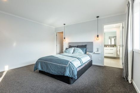 Photo of property in 30 Freedom Drive, Kelvin Grove, Palmerston North, 4414