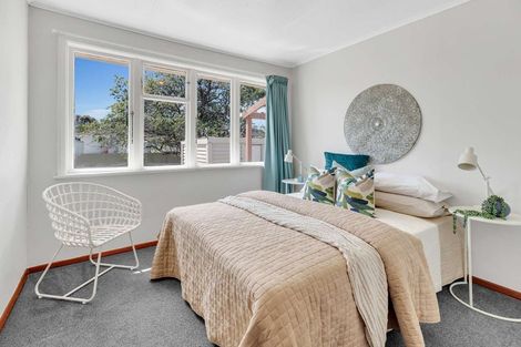 Photo of property in 7 Bristol Crescent, Roslyn, Palmerston North, 4414