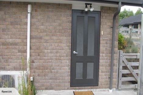 Photo of property in 10 Jade Crescent, Timberlea, Upper Hutt, 5018