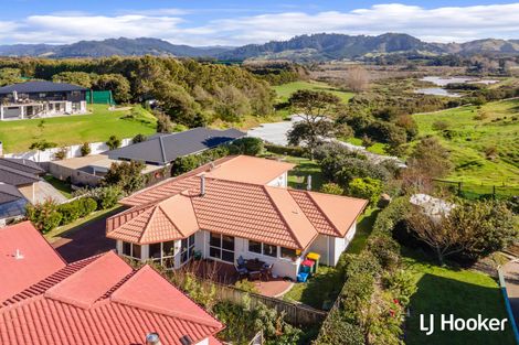 Photo of property in 97 Koutunui Road, Athenree, Katikati, 3177