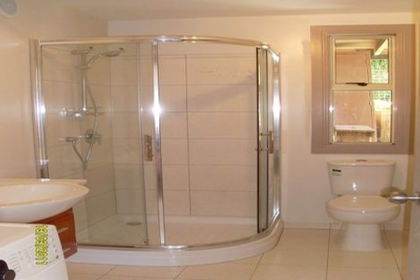 Photo of property in 39 Akaroa Drive, Maupuia, Wellington, 6022