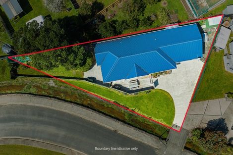 Photo of property in 9 Motutara Road, Oakura, Hikurangi, 0184
