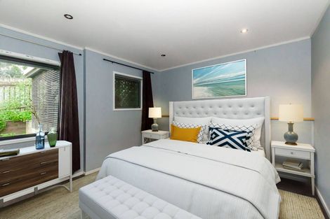 Photo of property in 11 Hicks Crescent, Waikanae Beach, Waikanae, 5036