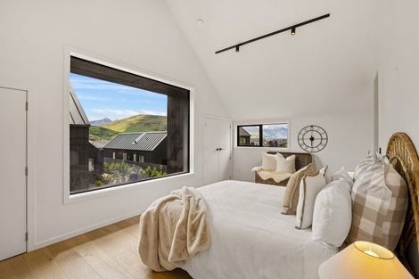 Photo of property in 7 Mckenzies Shute, Jacks Point, Queenstown, 9371