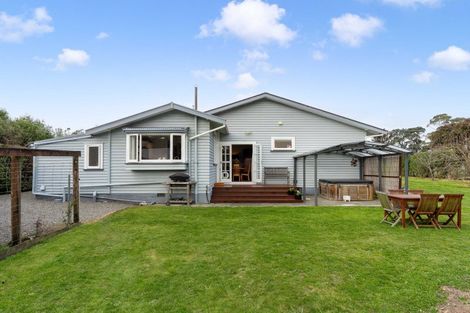 Photo of property in 26 South Featherston Road, South Featherston, Featherston, 5771