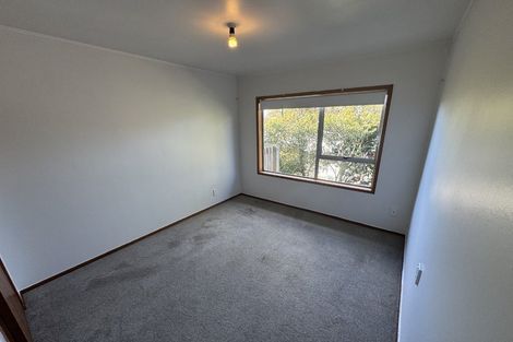 Photo of property in 23 Chatswood Grove, Chatswood, Auckland, 0626