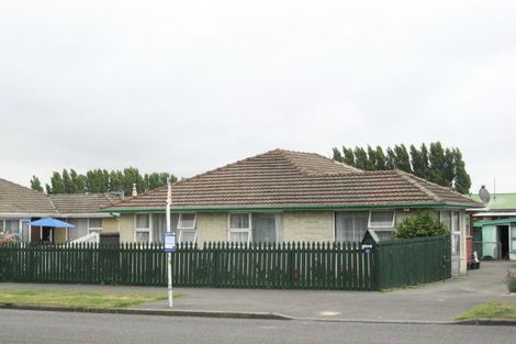 Photo of property in 183 Saint Johns Street, Bromley, Christchurch, 8062