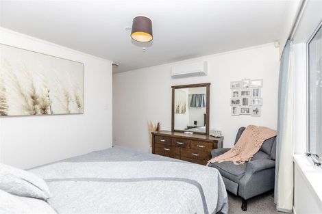 Photo of property in 50 Bernard Street, Chedworth, Hamilton, 3210