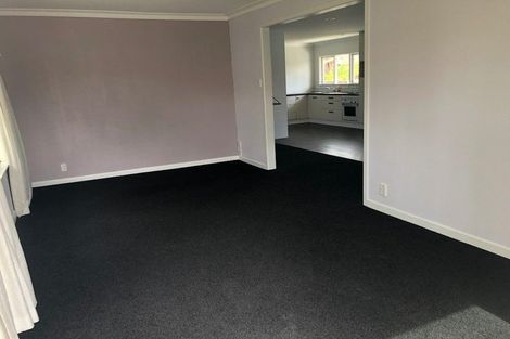 Photo of property in 11 Moncrieff Avenue, Fairfield, Hamilton, 3214