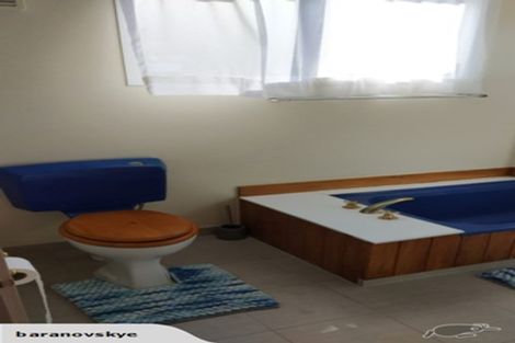 Photo of property in 8 Korokoro Road, Korokoro, Lower Hutt, 5012