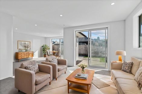 Photo of property in 22a Sussex Street, Levin, 5510