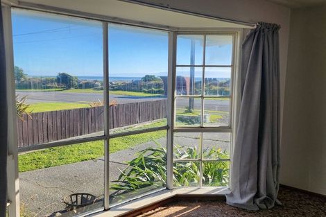 Photo of property in 100 Domett Esplanade, Cobden, Greymouth, 7802