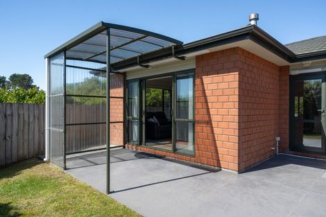 Photo of property in 265 Mark Avenue, Grenada Village, Wellington, 6037