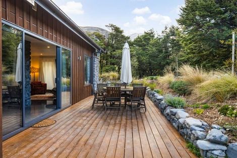 Photo of property in 12c Cheeseman Terrace, Castle Hill, Springfield, 7580