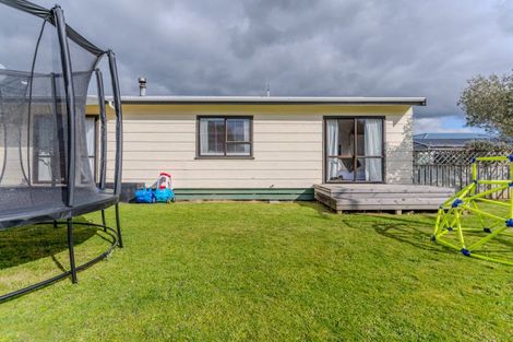 Photo of property in 129 Mclean Street, Woodville, 4920