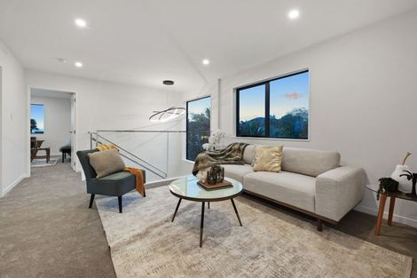 Photo of property in 42c Takutai Avenue, Half Moon Bay, Auckland, 2012