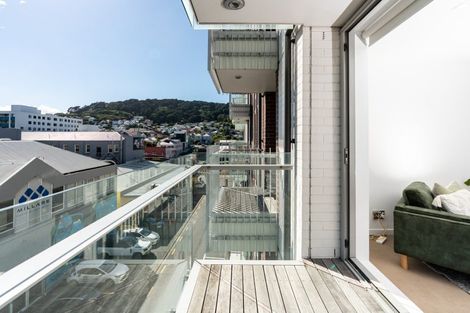 Photo of property in Republic Apartments, 3c/11 Tennyson Street, Te Aro, Wellington, 6011