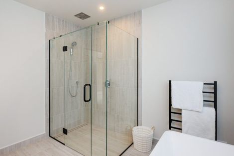 Photo of property in 156 Pacific Drive, Fitzherbert, Palmerston North, 4410