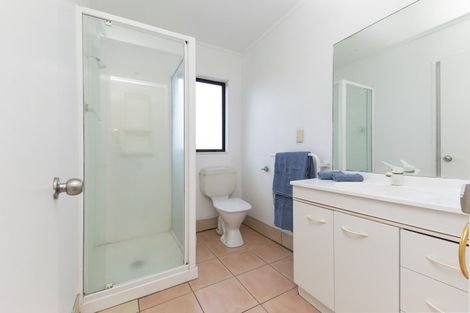 Photo of property in 17 Fort Richard Road, Otahuhu, Auckland, 1062