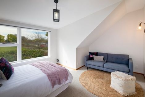 Photo of property in 43 Woodchester Avenue, Richmond, Christchurch, 8013