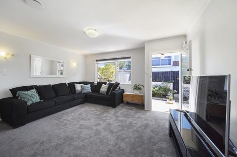 Photo of property in 2/32 Udys Road, Pakuranga, Auckland, 2010