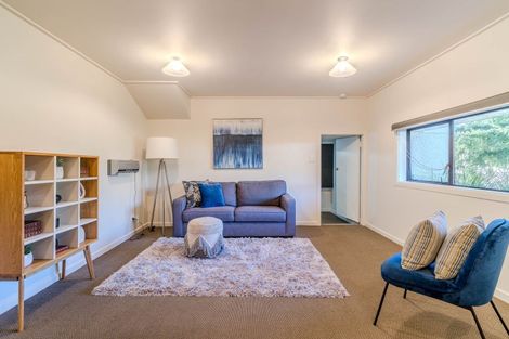 Photo of property in 2 Centennial Road, Fairfield, Dunedin, 9018