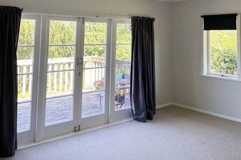 Photo of property in 81 Ruahine Street, Paraparaumu, 5032