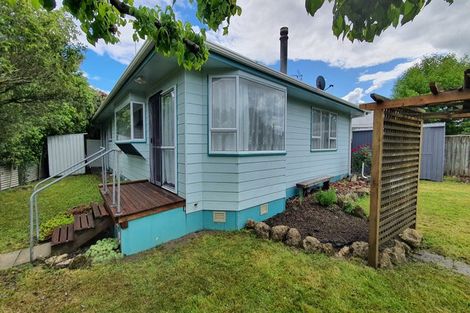 Photo of property in 6 Massey Place, Masterton, 5810
