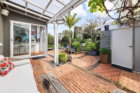 Photo of property in 7 West View Road, Westmere, Auckland, 1022