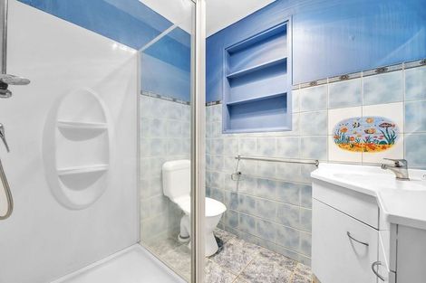 Photo of property in 34 Landon Avenue, Mangere East, Auckland, 2024