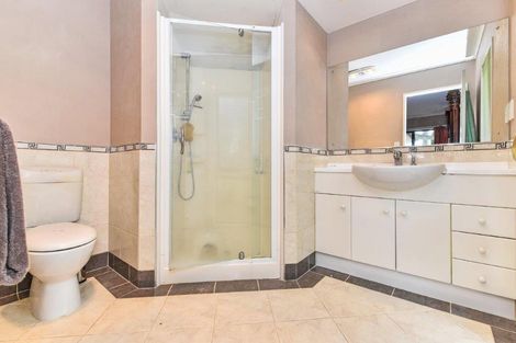 Photo of property in 7 Crannich Place, Wattle Downs, Auckland, 2103